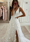 Akaks Sidemen Dress