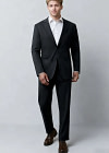 Akaks James Suit