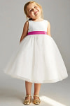 Akaks Blythe Flower Girl Dress Fuchsia A-Line Scoop Neck Tea Length Tulle Dress with Detachable Bow Image906207