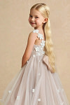 Akaks Eria English Rose Flower Girl Dress A-Line V-neck Lace Tulle Asymmetrical Hem Sleeveless 3D White Flowers Dress Image870872
