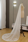 Akaks White Tulle Floral Lace Fia Chapel Length Wedding Veil Image713497
