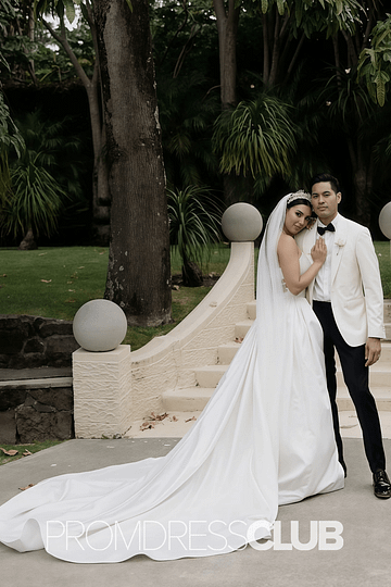 Elizabeth |White Simple Wedding Dresses Satin Strapless for Beach - White - PromDressClub