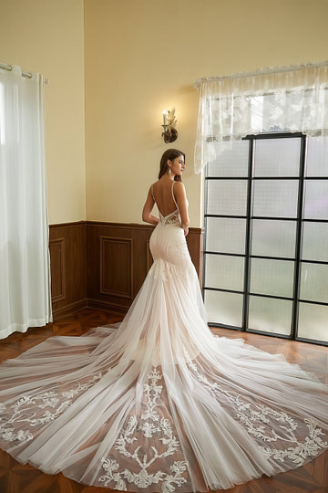 Kitty | Stunning Mermaid V Neck Lace and Tulle Wedding Dress with Cathedral Train - Ivory - PromDressClub