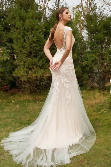 Laurel | Exquisite Mermaid High Neck Lace Backless Wedding Dress with Tulle Train - Ivory - PromDressClub
