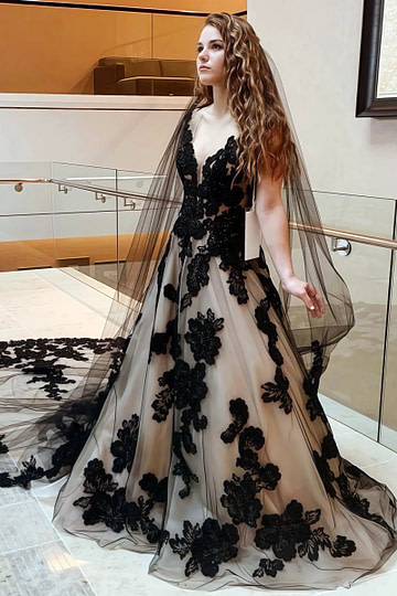 Gothic Wedding Gowns Under 500