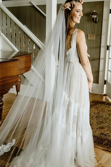 Mag | Bohemian A Line Backless Lace Tulle Wedding Dress - Perfect for Outdoor Weddings - White - PromDressClub