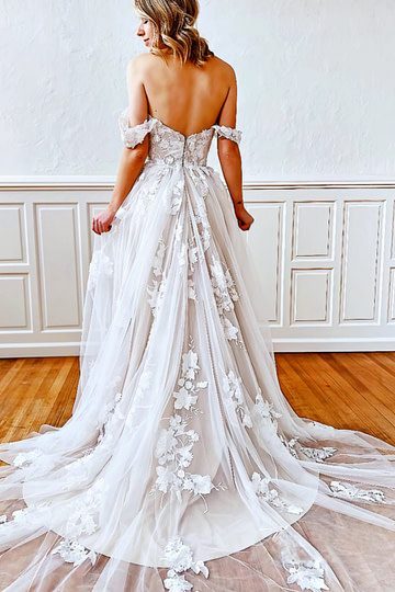 Captivating Square Neck A Line Wedding Dress Under 300 with Flower Embroidery Elegant Princess Style