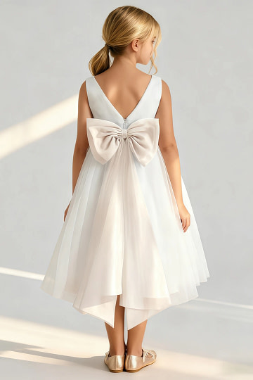 Akaks Blythe Flower Girl Dress Off White A-Line Scoop Neck Tea Length Tulle Dress with Detachable Bow Image810376