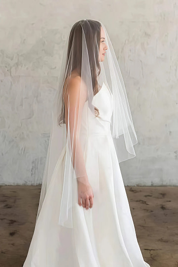Akaks White Tulle Dyl Waist Length Wedding Veils Image464381