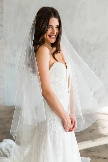 Akaks White Tulle Dyl Waist Length Wedding Veils Image584348