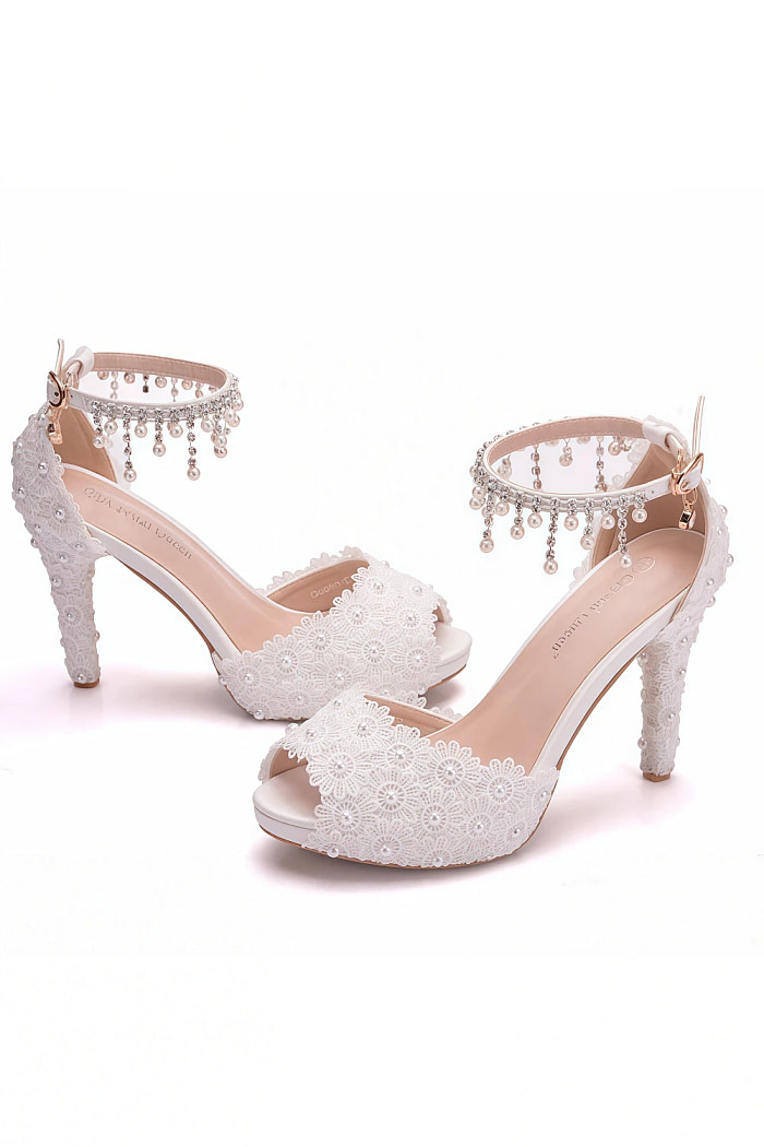 Akaks Aurel White Lace Open Toe High Heels Sandals With Pearls Image576776