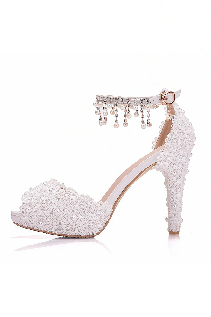 Akaks Aurel White Lace Open Toe High Heels Sandals With Pearls Image641817
