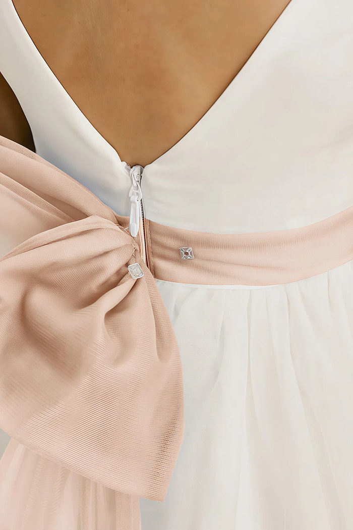 Akaks Blythe Flower Girl Dress Champagne Rose A-Line Scoop Neck Tea Length Tulle Dress With Detachable Bow Image400756