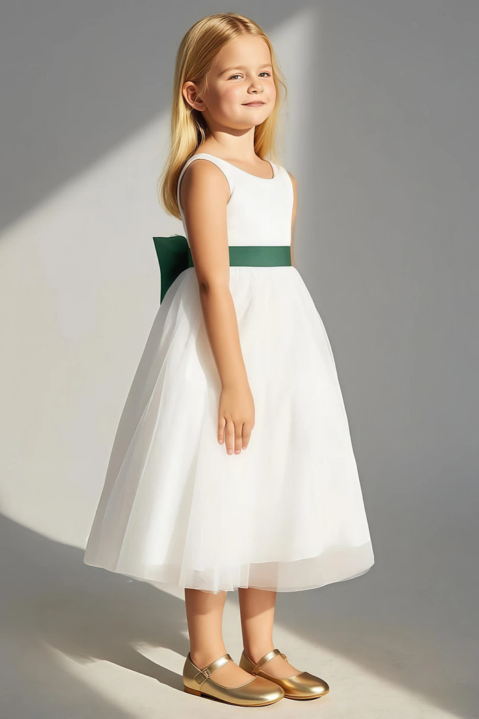 Akaks Blythe Flower Girl Dress Dark Green A-Line Scoop Neck Tea Length Tulle Dress With Detachable Bow Image721884
