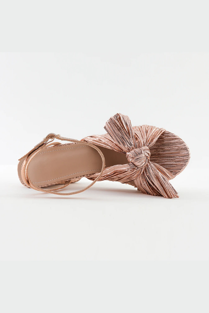 Akaks Champagne Satin Block Heel Farah Open Toe Sandals With The Bow Image284307