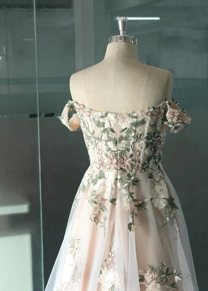 Lindsay | Say &Quot;I Do&Quot; In Dreamy Floral Embroidery &Amp; Corset Wedding Dress Perfection - White Floral - Promdressclub