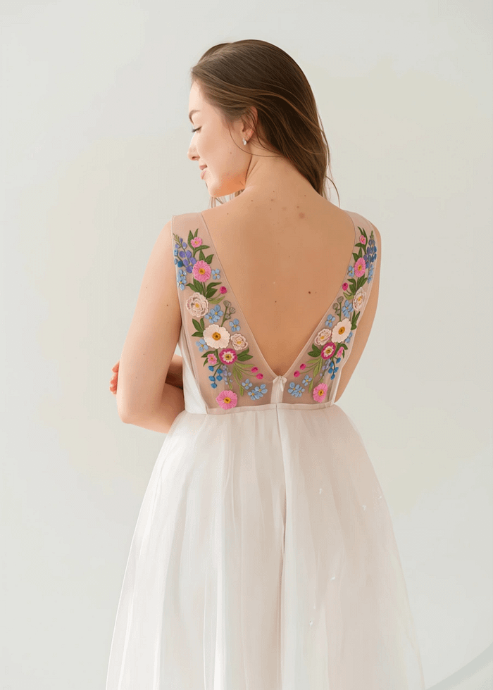 Luciana | Discover Your Dream Floral Wedding Dress: Timeless Elegance &Amp; Effortless Grace - White Floral - Promdressclub