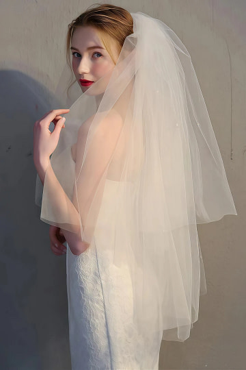 Akaks White Two Tier Tulle Gita Simple Wedding Veil with Chapel Length Image551981