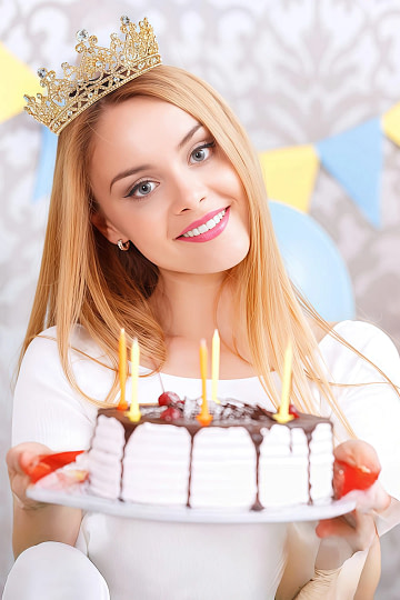 Akaks Liora Gold Metal Frame With White Crystal Princess Tiara Queen Hair Crown Party Prom Image598845